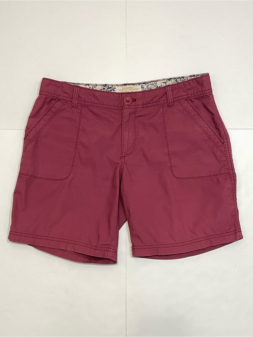 Eddie Bauer Ripstop Women’s Burgundy Hiking Shorts Size 8